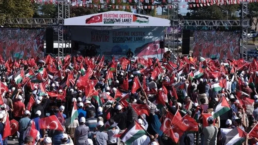 AK Parti’den Atatürk Havalimanı’nda “Büyük Filistin” mitingi