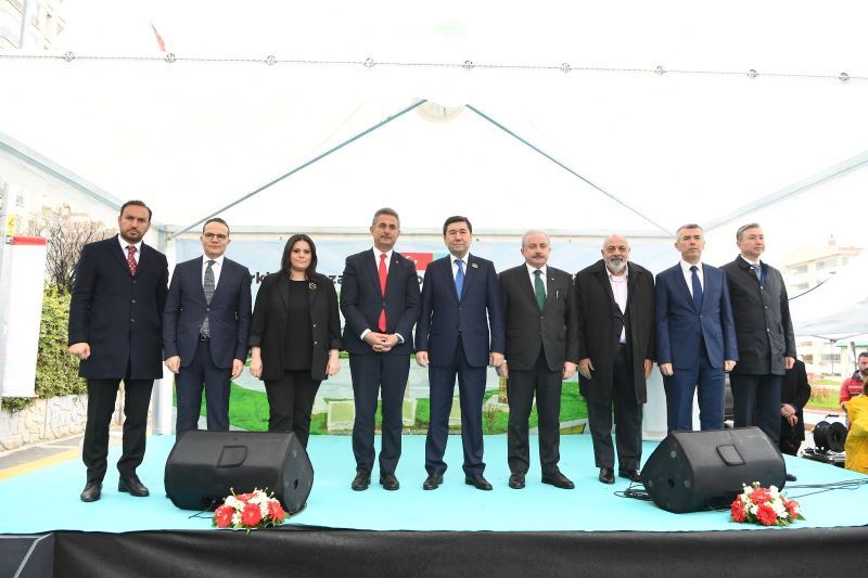 Mamak’ta Türkiye-Kazakistan Dostluk Parkı Açıldı