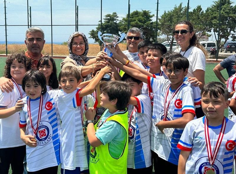 Okullar Arası Futbol Turnuvası Final Karşılaşması