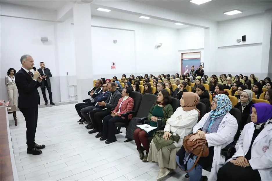 “Gençlerimizin Bildirimlerini Bekliyoruz”