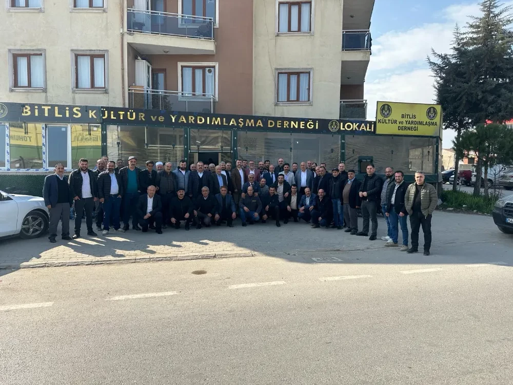 İnegöl Bitlis Kültür ve Yardımlaşma Dernek yönetimi kahvaltıda bir araya geldi