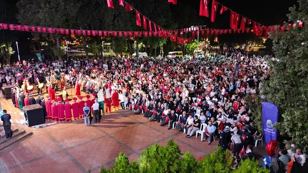 İnegöl 15 Temmuz’un Yıl Dönümünde Yine Meydanlarda