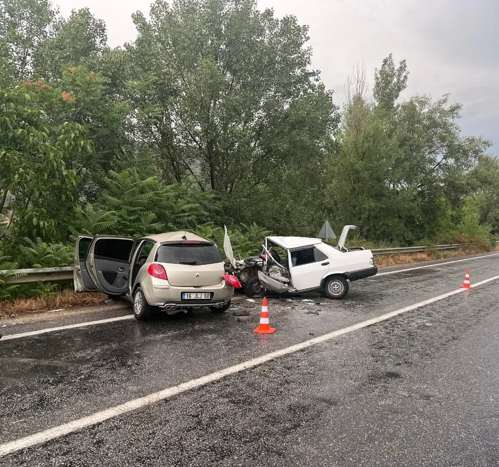 İnegöl Yenişehir yolunda kaza feci kaza