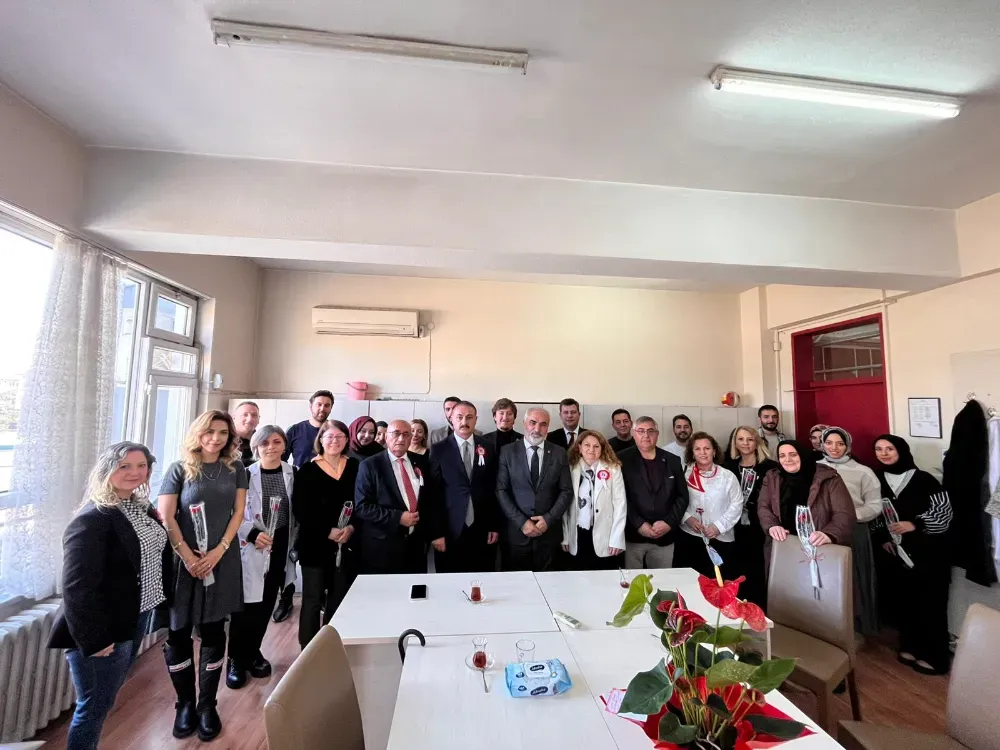 CHP İnegöl İlçe Başkanı Zemci Şahin’den Öğretmenler Günü Mesajı “Eğitim Sistemi Çıkmazda”