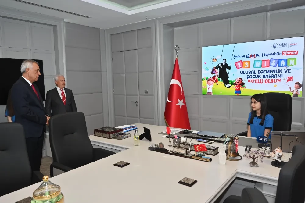 Başkan Mustafa Bozbey, koltuğunu geleceğin başkanlarına devretti