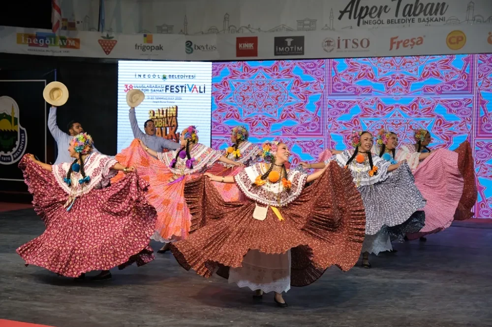 Farklılıkların Zenginliğe Dönüştüğü Festivalde Dördüncü Gün Geride Kaldı