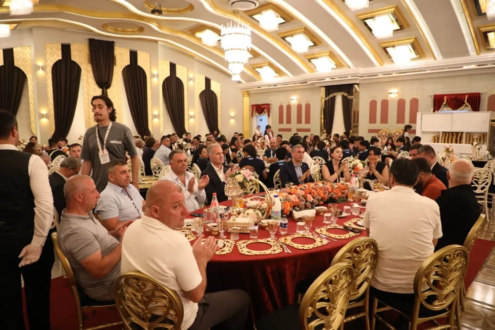 İnegöl’de kültür temsilcileri dostluk sofrasında buluştu
